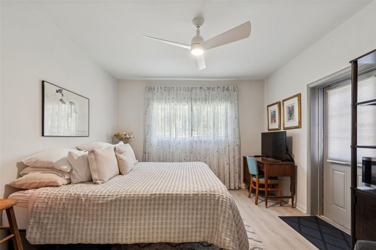 2000 Serpentine Circle S, Saint Petersburg, FL 33712 Photo