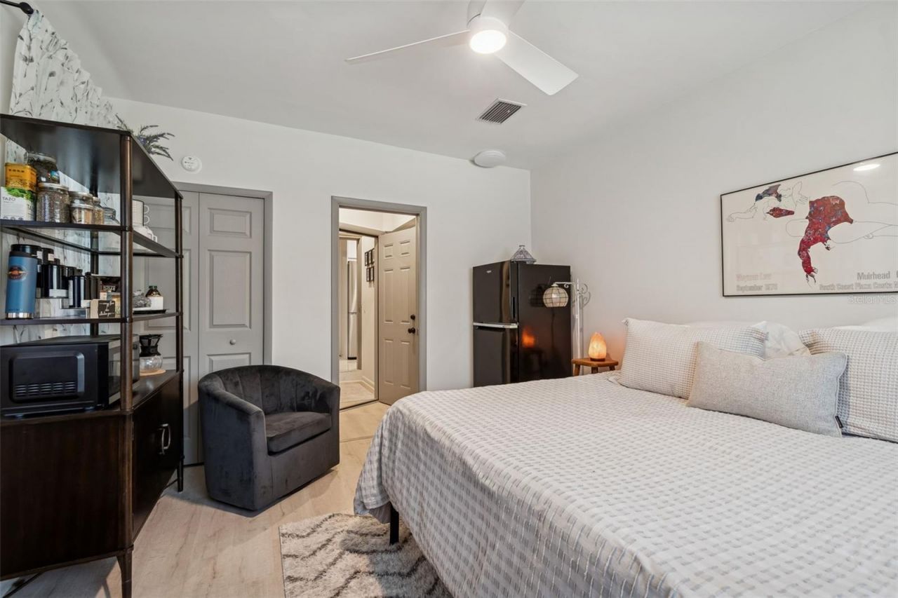 2000 Serpentine Circle S, Saint Petersburg, FL 33712 Photo