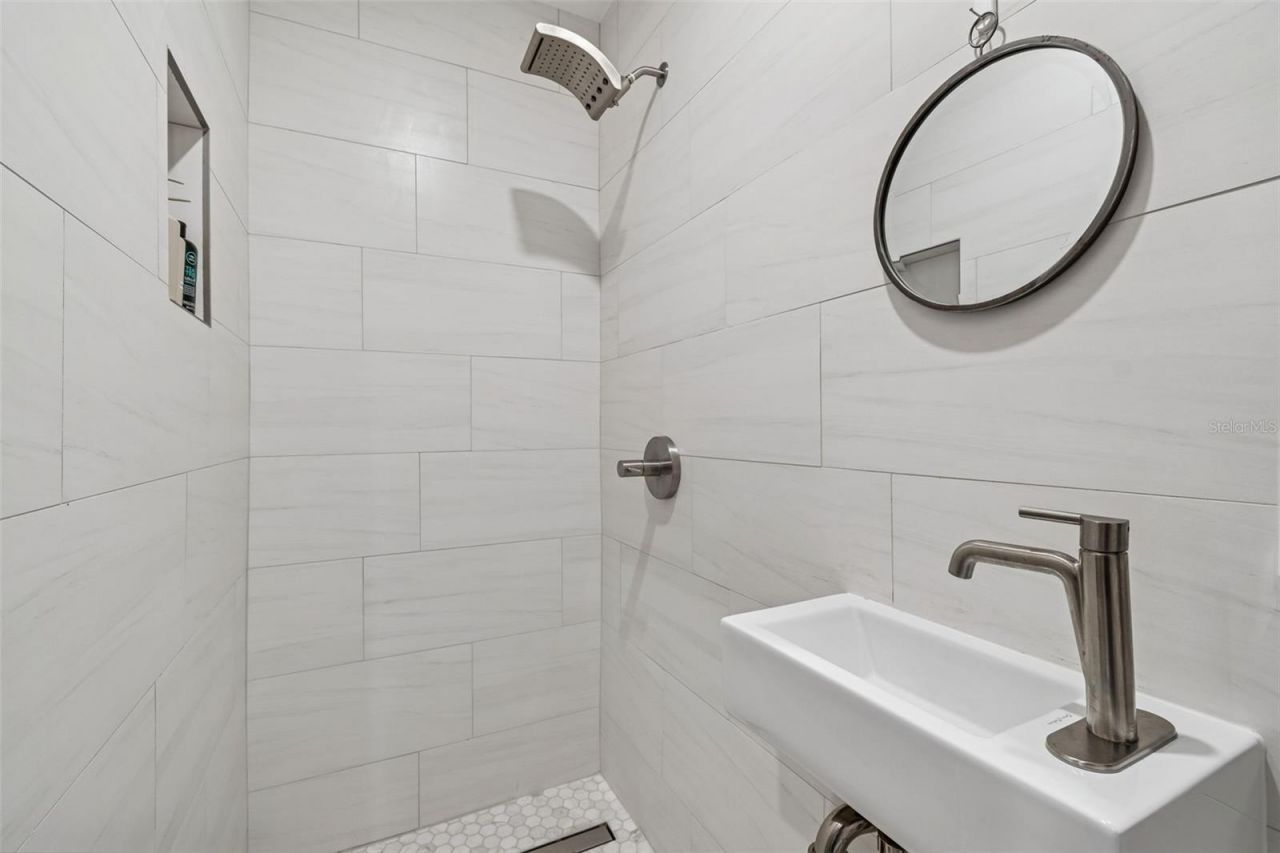 2000 Serpentine Circle S, Saint Petersburg, FL 33712 Photo