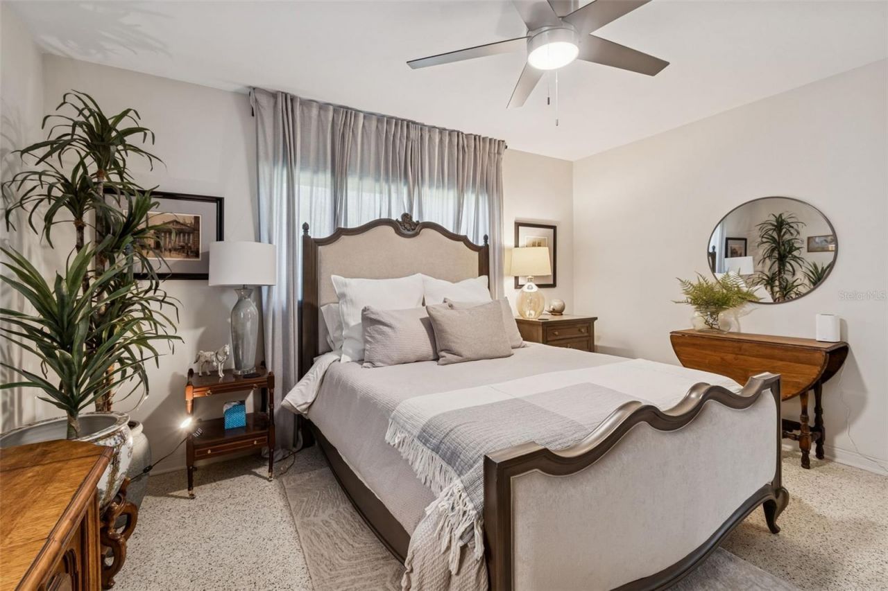 2000 Serpentine Circle S, Saint Petersburg, FL 33712 Photo