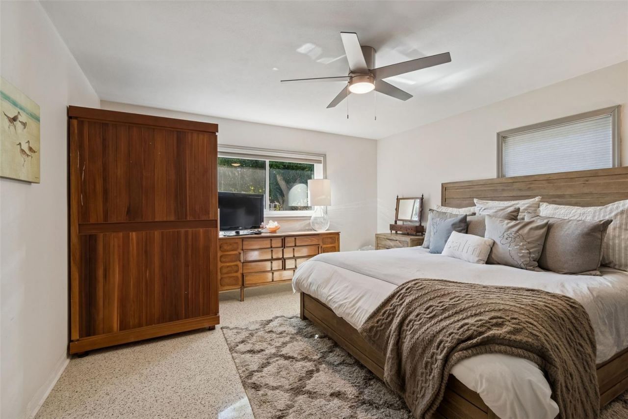 2000 Serpentine Circle S, Saint Petersburg, FL 33712 Photo