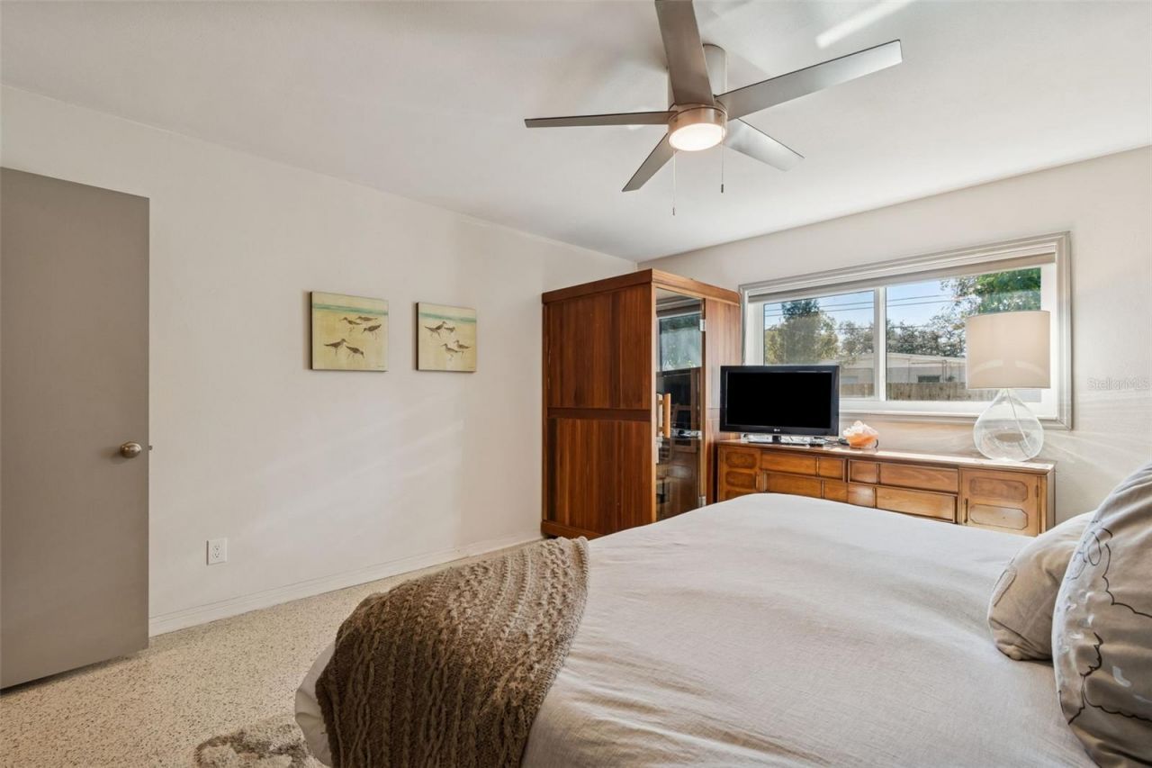 2000 Serpentine Circle S, Saint Petersburg, FL 33712 Photo