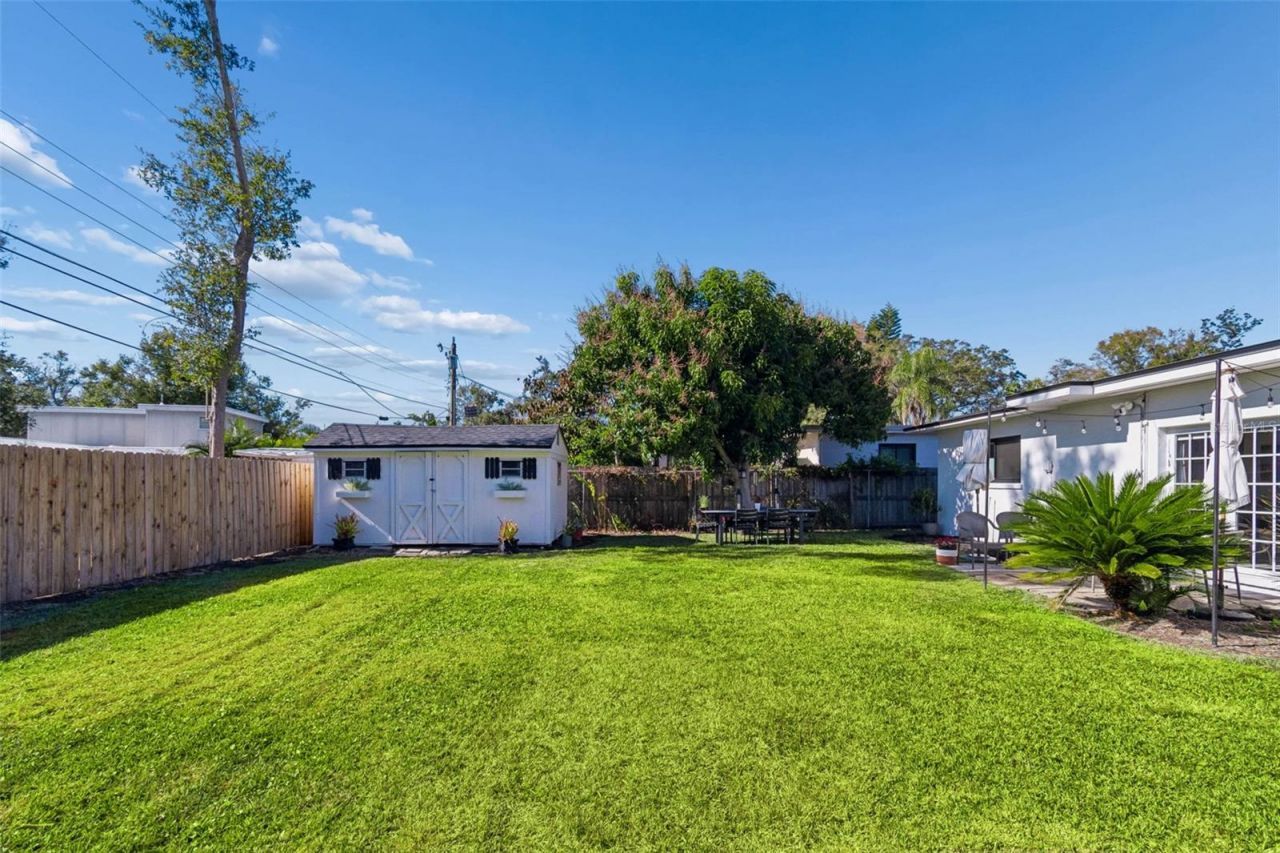 2000 Serpentine Circle S, Saint Petersburg, FL 33712 Photo