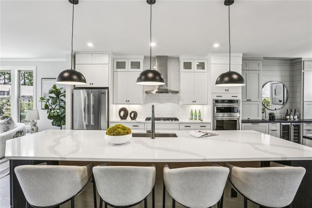 2090 Emmet Park Lane, Decatur, GA 30033 Main Photo