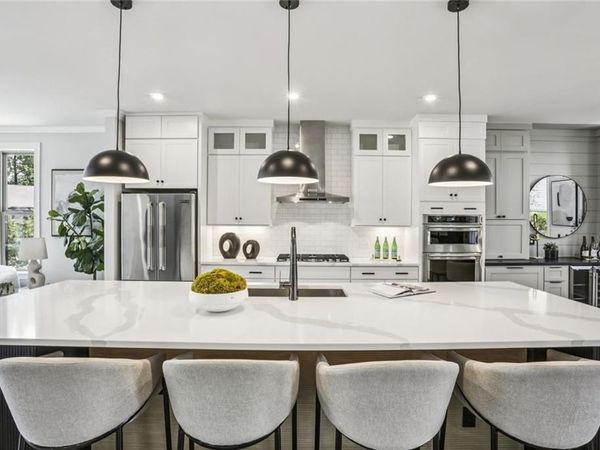 2090 Emmet Park Lane, Decatur, GA 30033