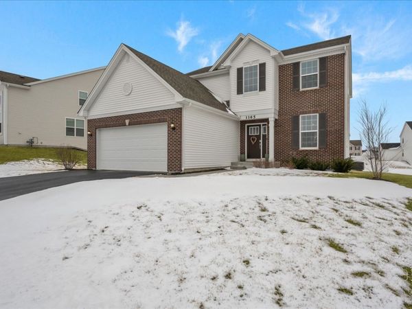 1165 Marlisle Drive, Hampshire, IL 60140