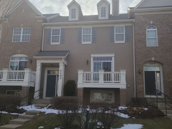 1103 MAUBERT Court, Carol Stream, IL 60188