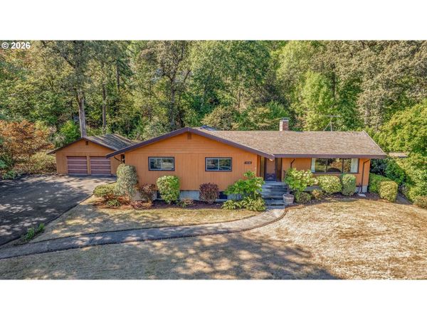 5910 W A ST, West Linn, OR 97068