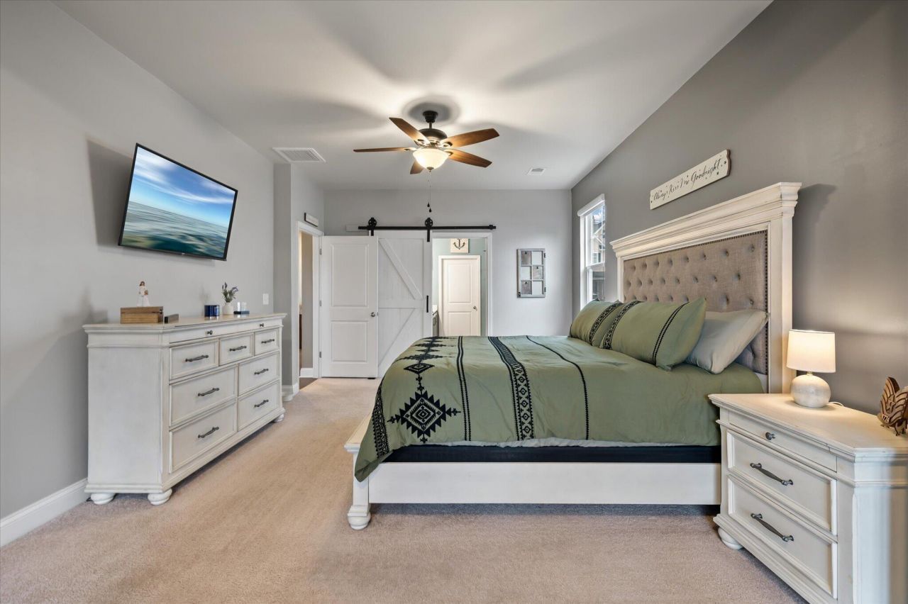 511 Kilarney Road Photo 22