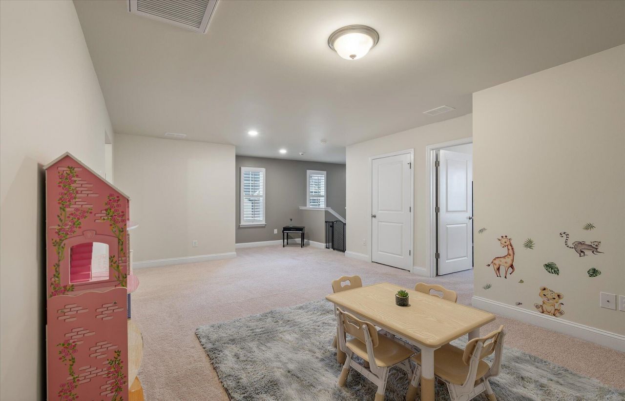 511 Kilarney Road Photo 27