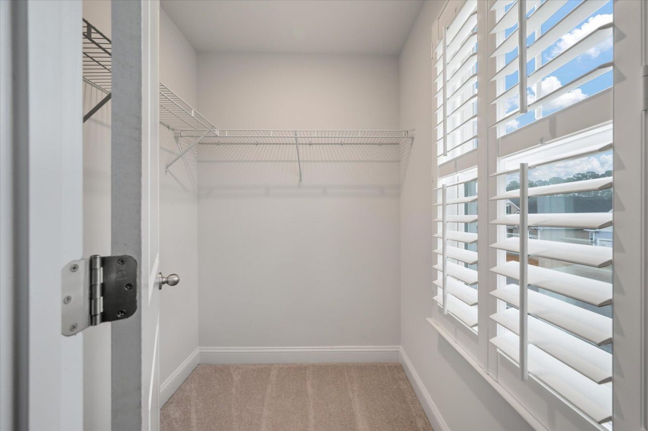 511 Kilarney Road Photo 35