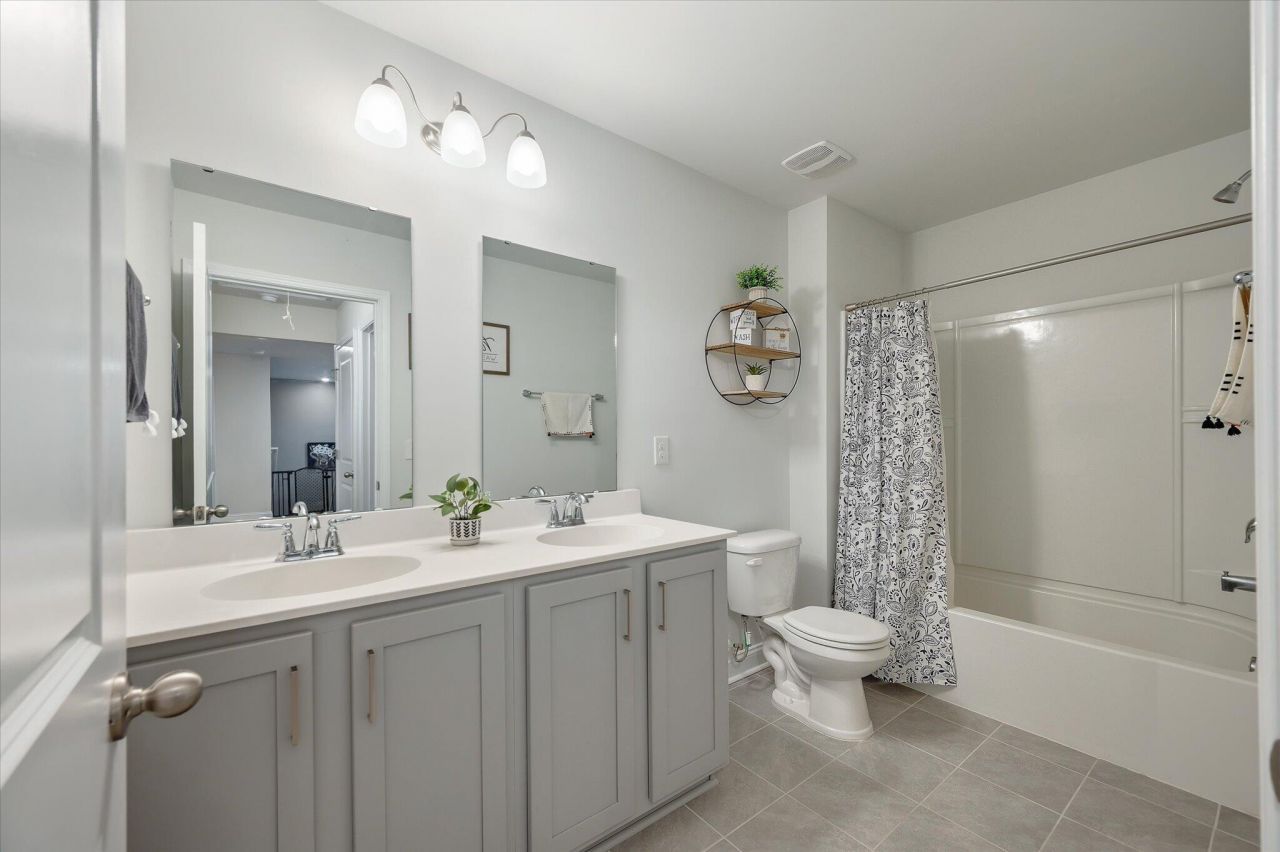 511 Kilarney Road Photo 37