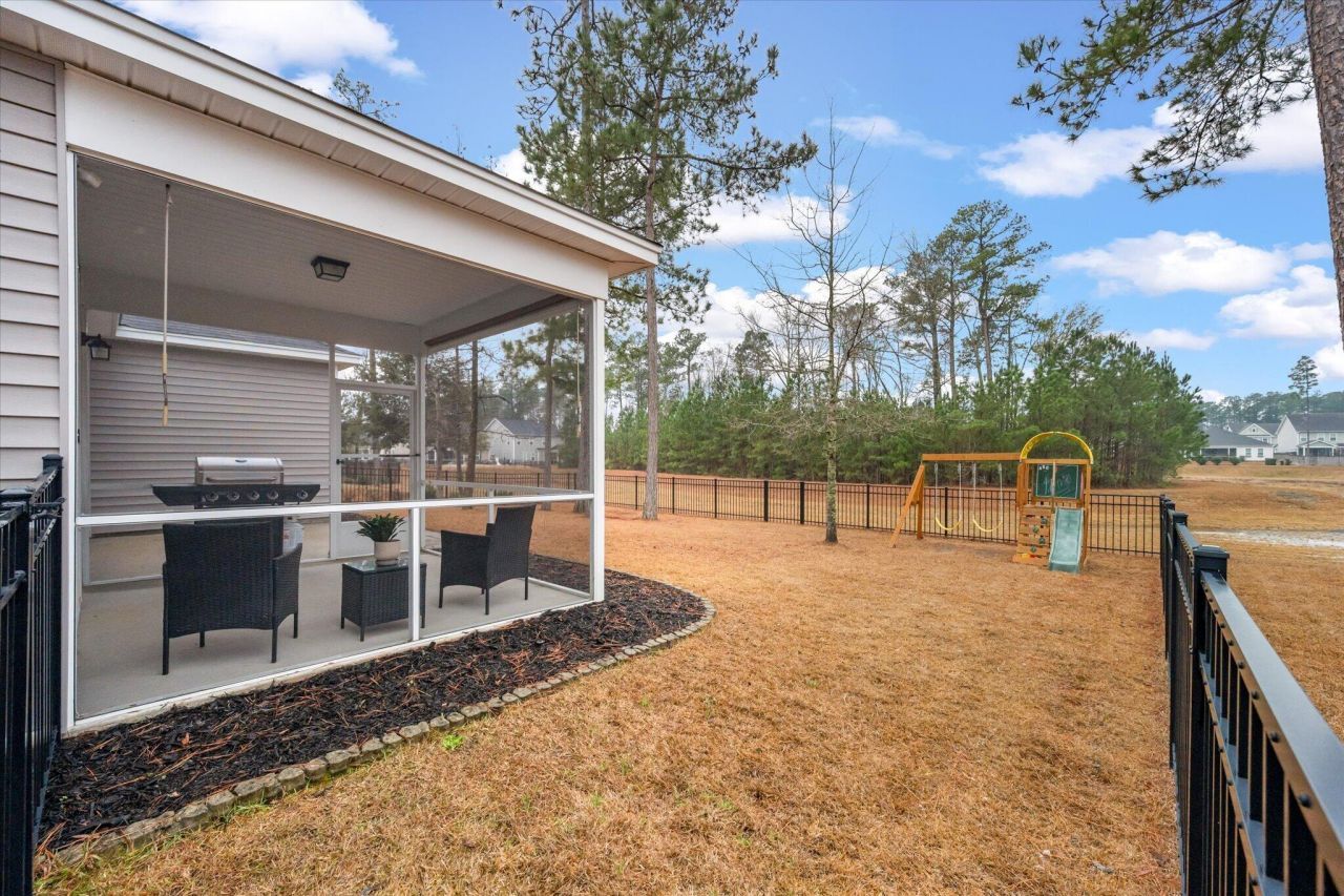 511 Kilarney Road Photo 43