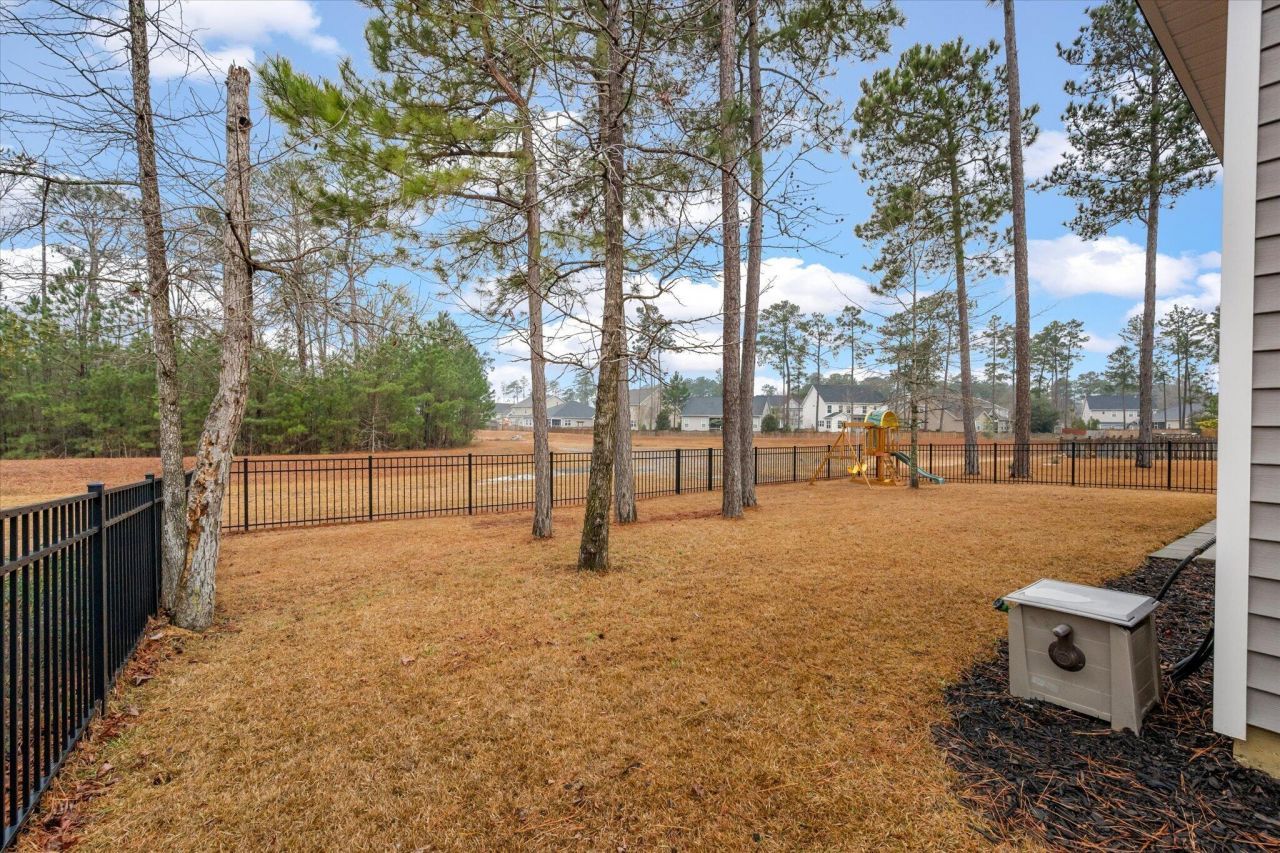 511 Kilarney Road Photo 44