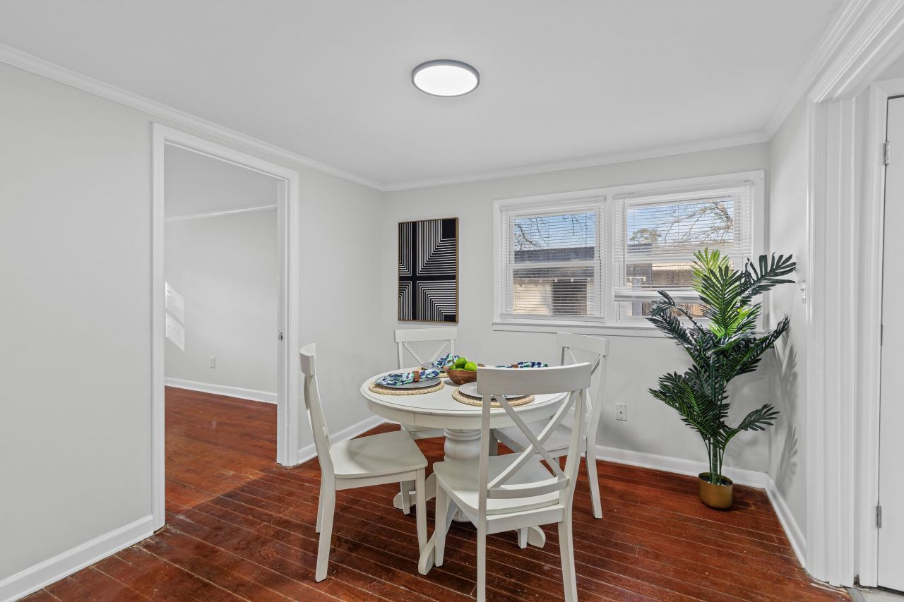 104 Atlantic Street Photo 10