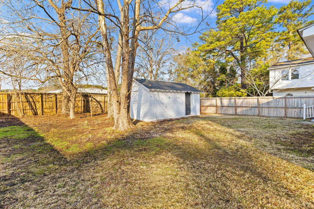 104 Atlantic Street Photo 29