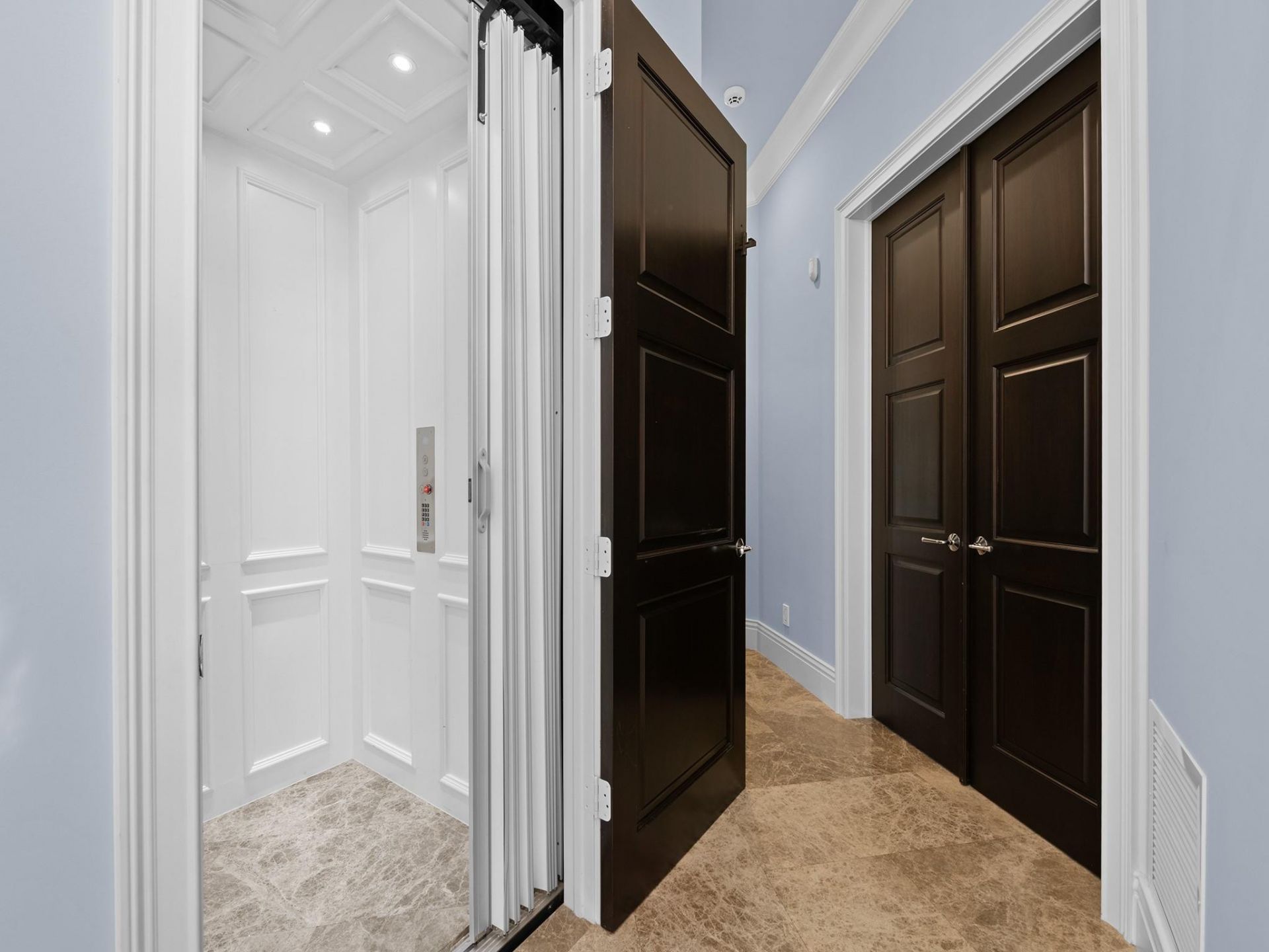 2319 NE 28th St, Lighthouse Point, FL 33064 Photo