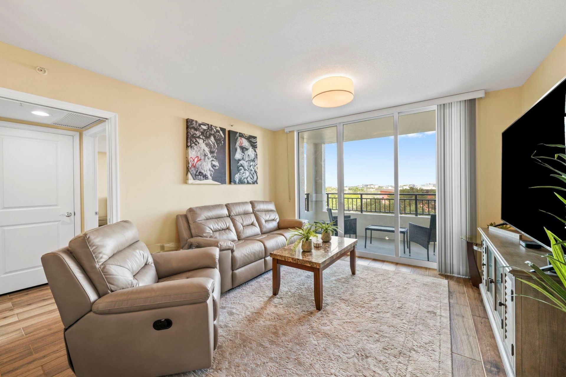 610 W Las Olas Blvd, Unit 514, Fort Lauderdale, FL 33312 Photo