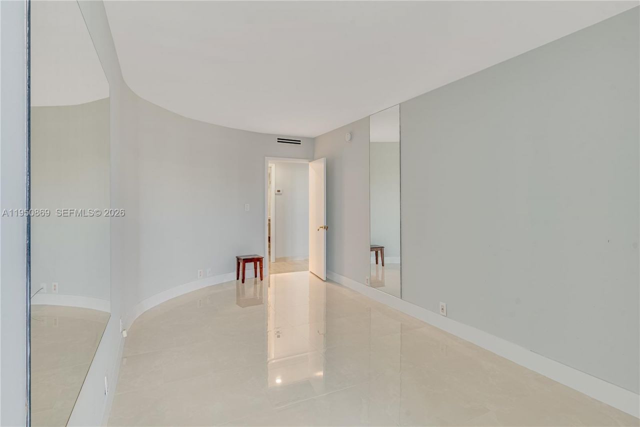1121 Crandon Blvd, Unit F601, Key Biscayne, FL 33149 Photo