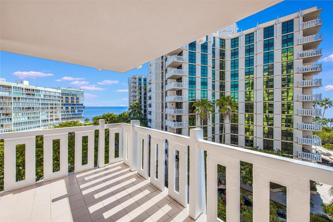 1121 Crandon Blvd, Unit F601, Key Biscayne, FL 33149 Photo
