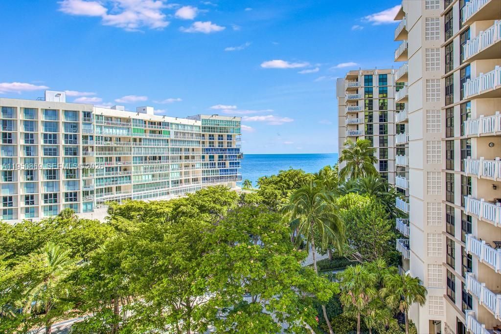 1121 Crandon Blvd, Unit F601, Key Biscayne, FL 33149 Photo