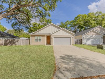 2420 Raymond Avenue, North Charleston, SC 29406