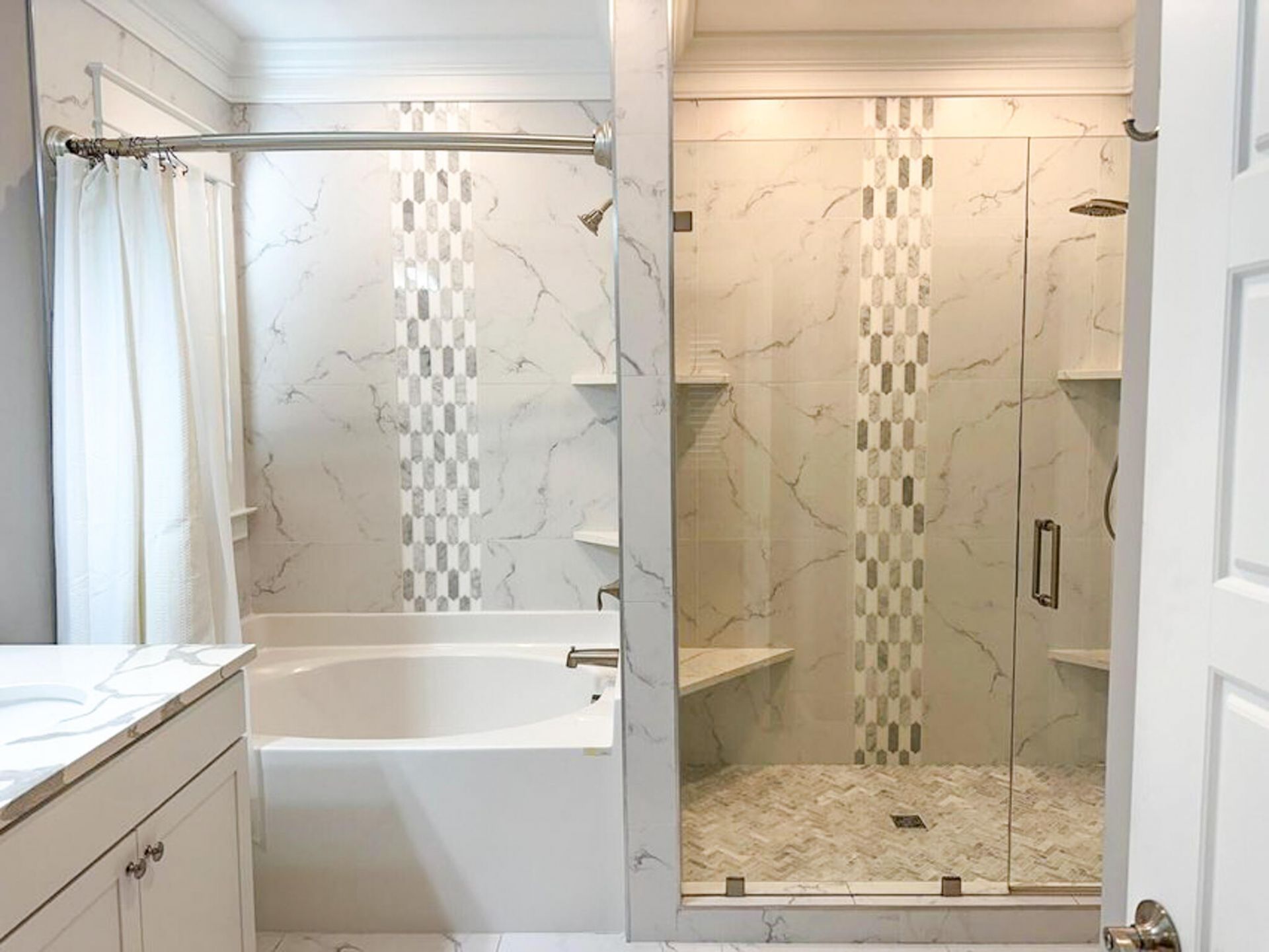 2420 Raymond Avenue Photo 13