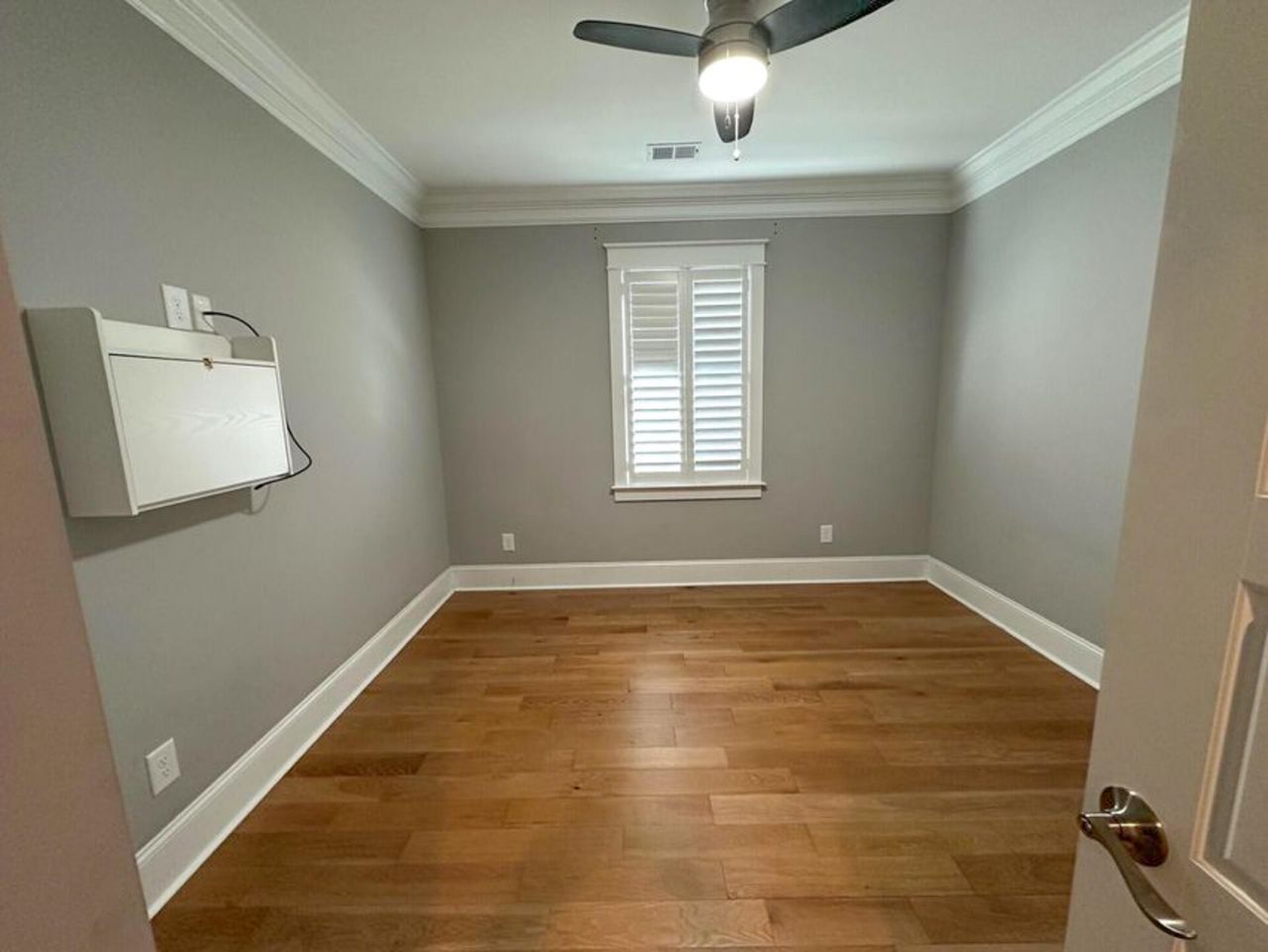 2420 Raymond Avenue Photo 17