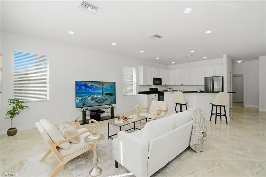 1945 Isla De Palma Cir, Naples, FL 34119 Photo