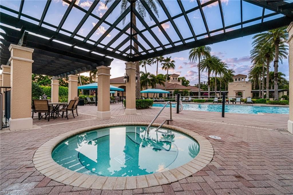 1945 Isla De Palma Cir, Naples, FL 34119 Photo