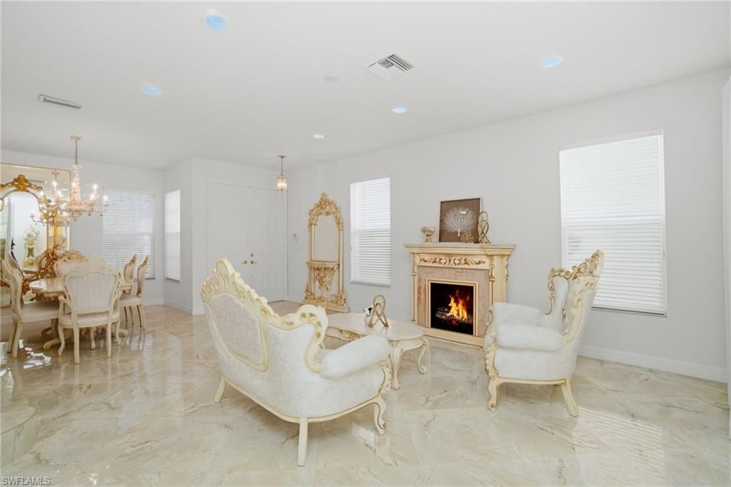 1945 Isla De Palma Cir, Naples, FL 34119 Photo