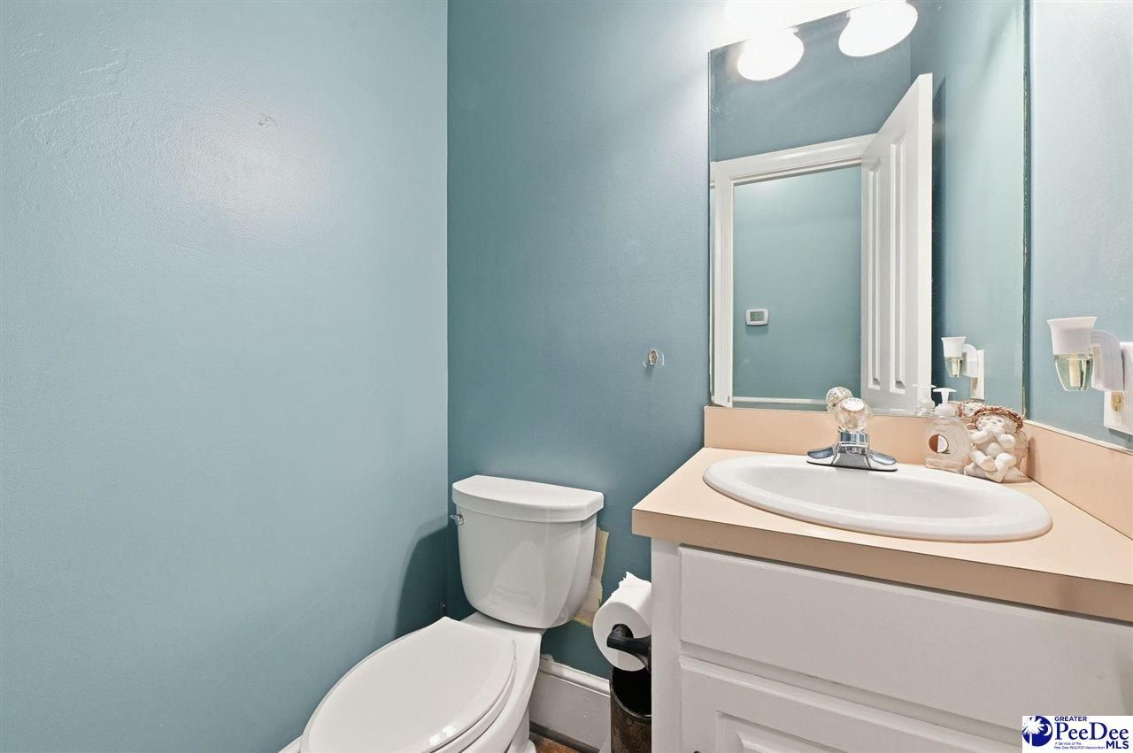 1201 Outen St Photo 21