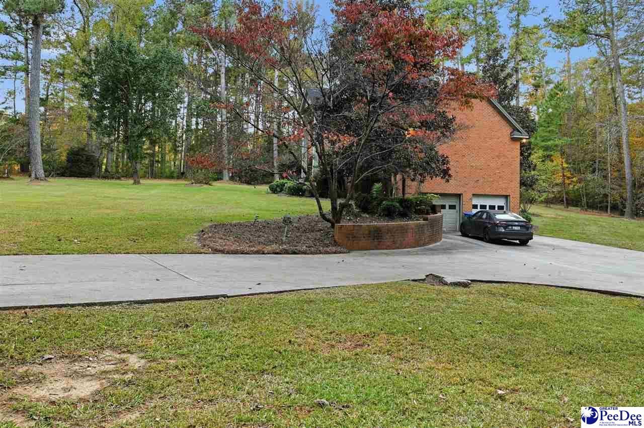 1201 Outen St Photo 6