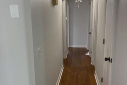 2109 Eaton Cir photo 4