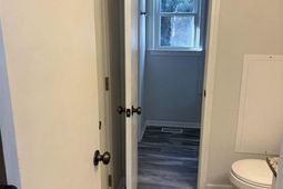 2109 Eaton Cir photo 4