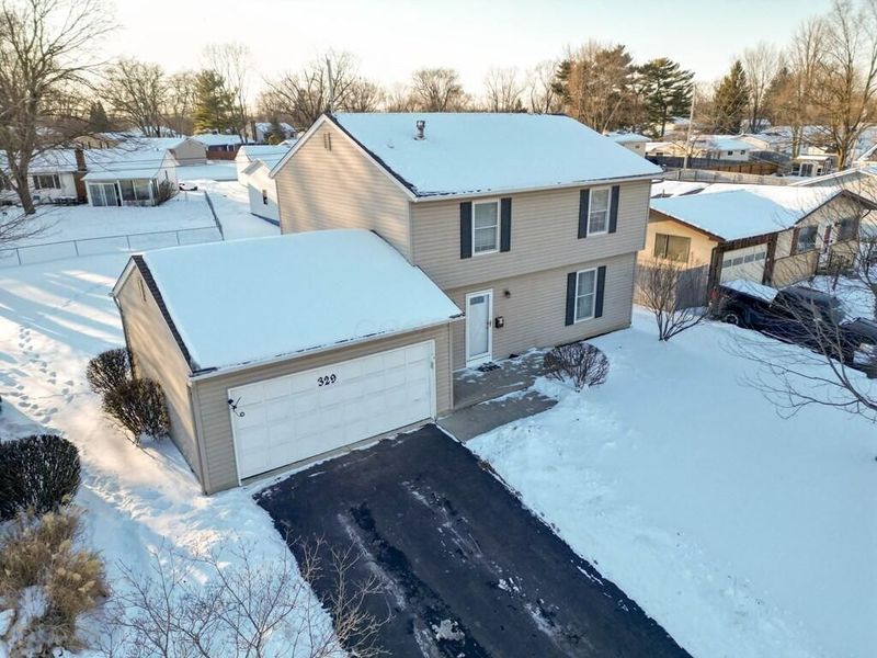 329 Cliffview Drive, Columbus, OH 43230 Photo 2