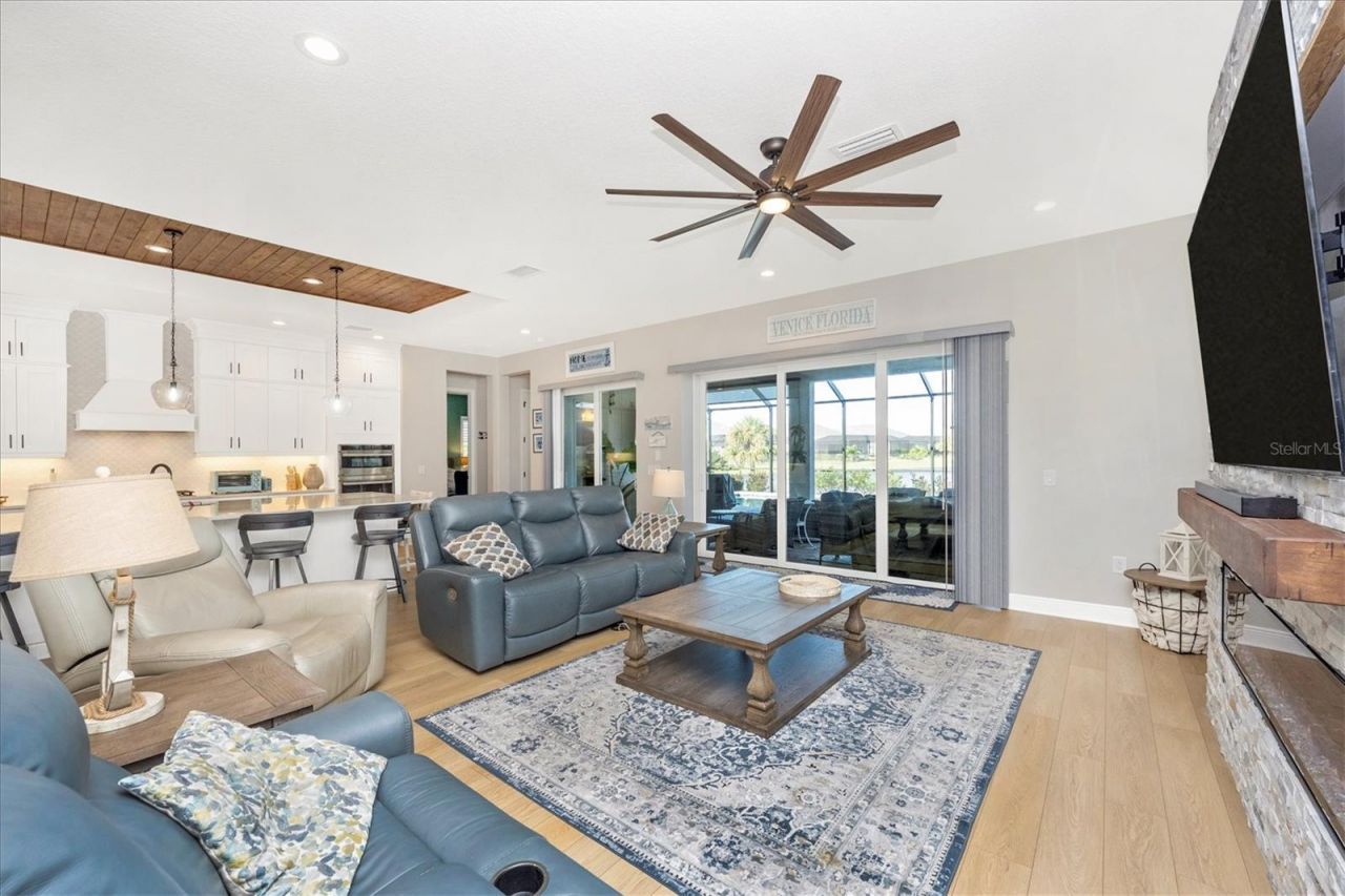 18805 Valleta Avenue, Venice, FL 34293 Photo
