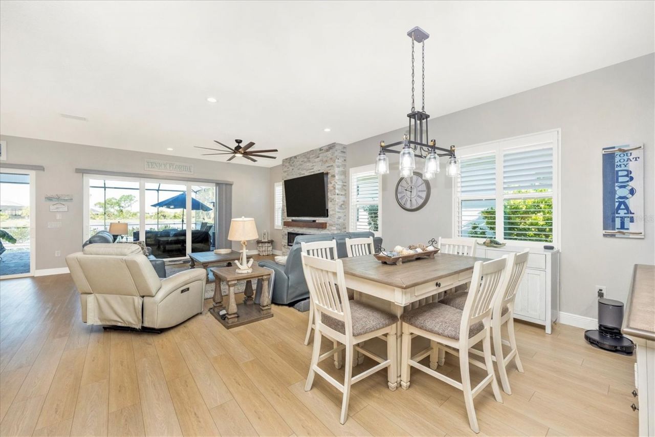 18805 Valleta Avenue, Venice, FL 34293 Photo