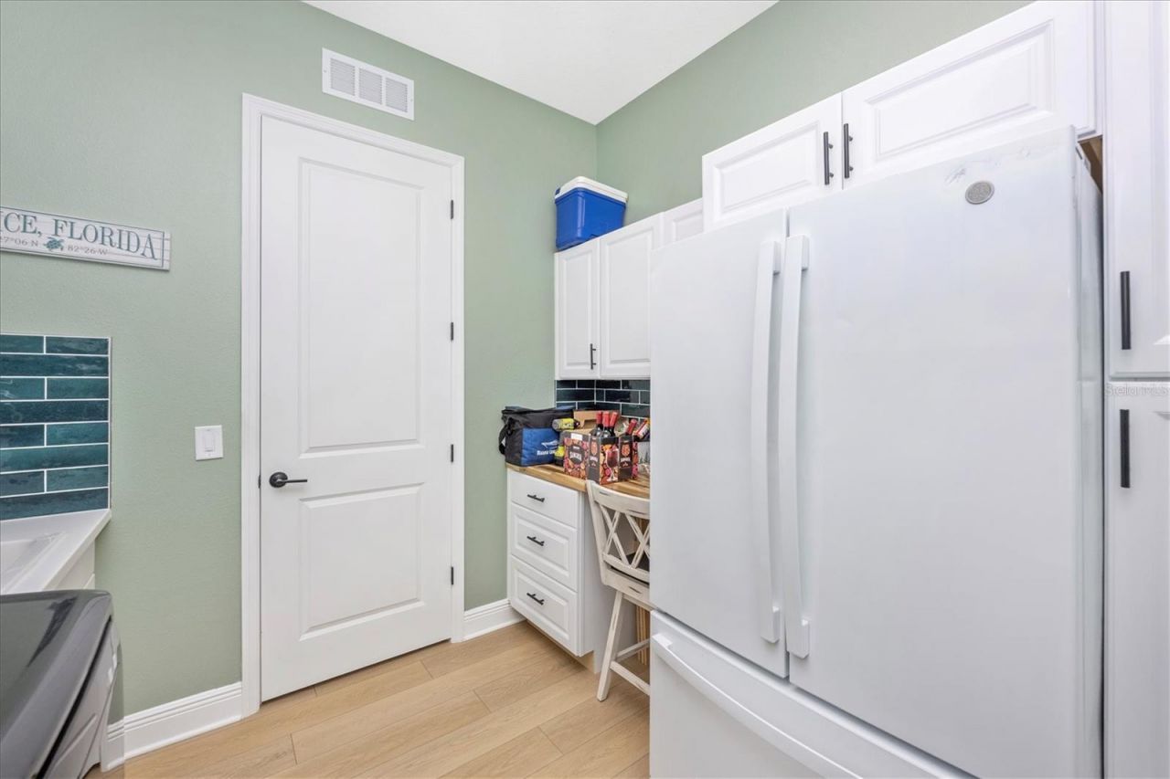 18805 Valleta Avenue, Venice, FL 34293 Photo