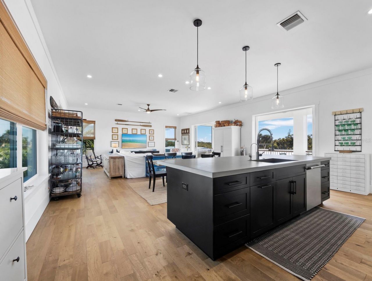 758 Saint Judes Drive N, Longboat Key, FL 34228 Photo