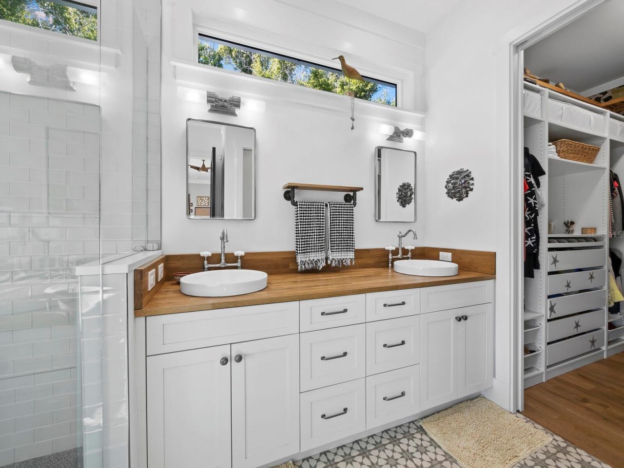 758 Saint Judes Drive N, Longboat Key, FL 34228 Photo