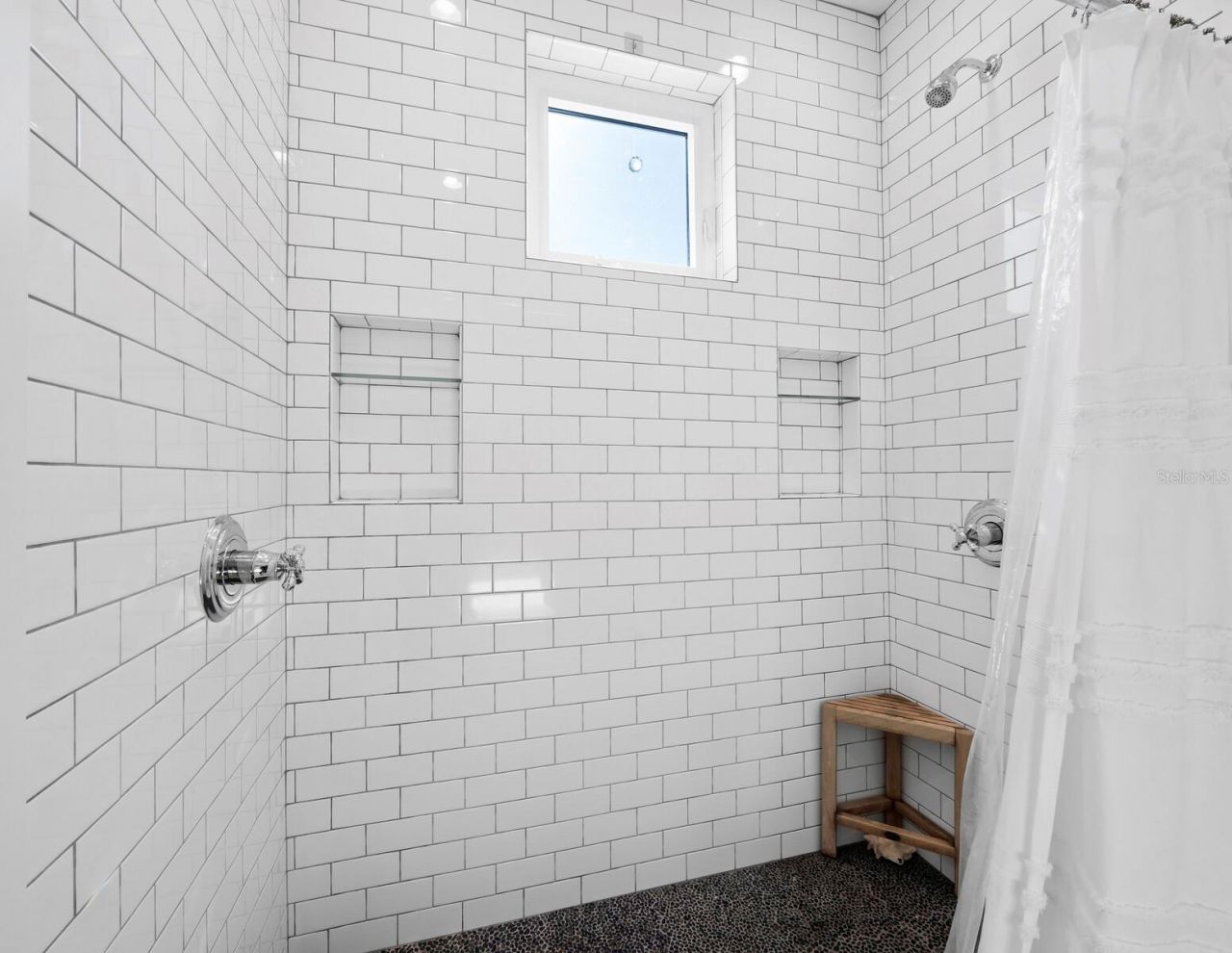 758 Saint Judes Drive N, Longboat Key, FL 34228 Photo