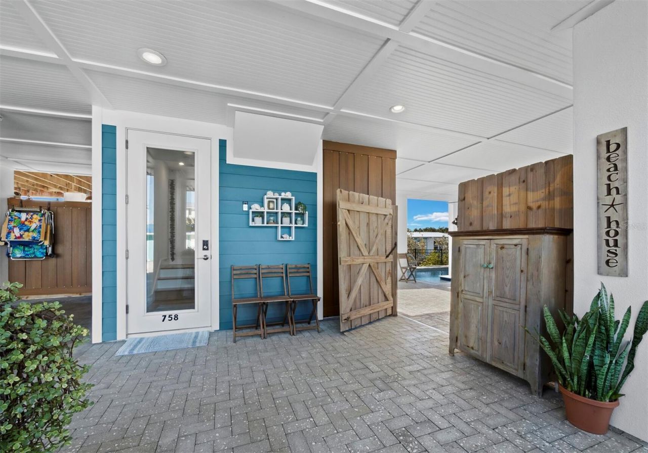 758 Saint Judes Drive N, Longboat Key, FL 34228 Photo