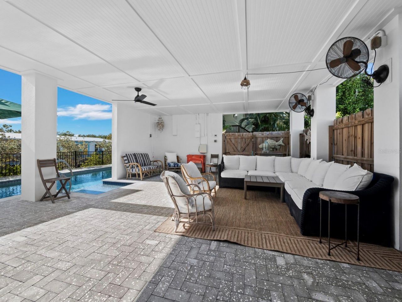 758 Saint Judes Drive N, Longboat Key, FL 34228 Photo