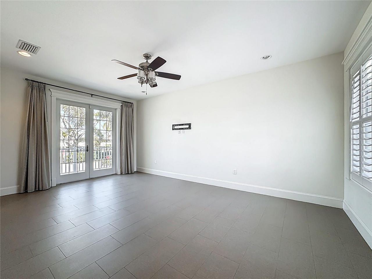 529 77th Street, Holmes Beach, FL 34217 Photo