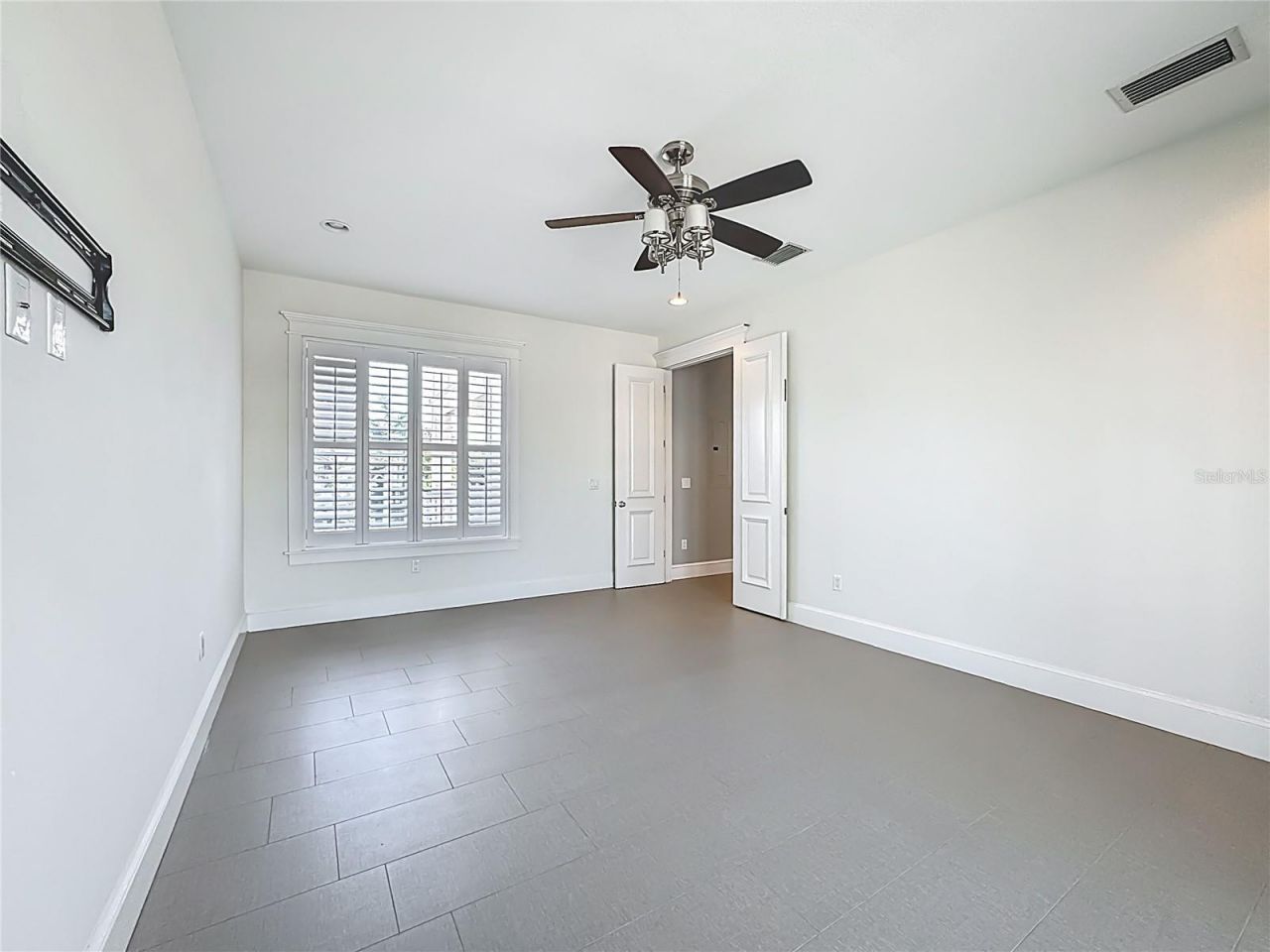 529 77th Street, Holmes Beach, FL 34217 Photo