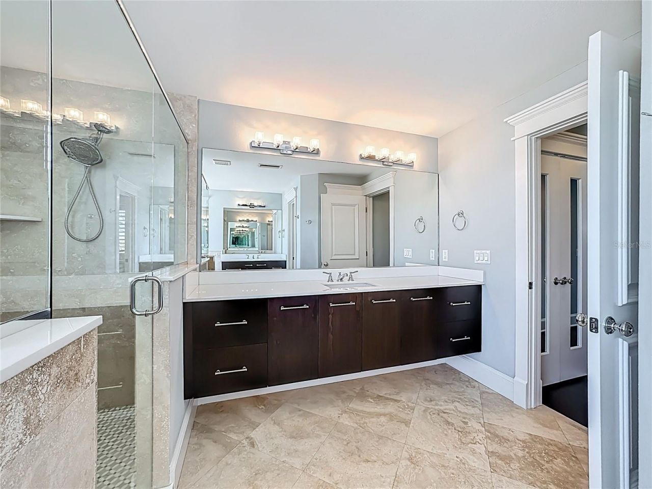 529 77th Street, Holmes Beach, FL 34217 Photo