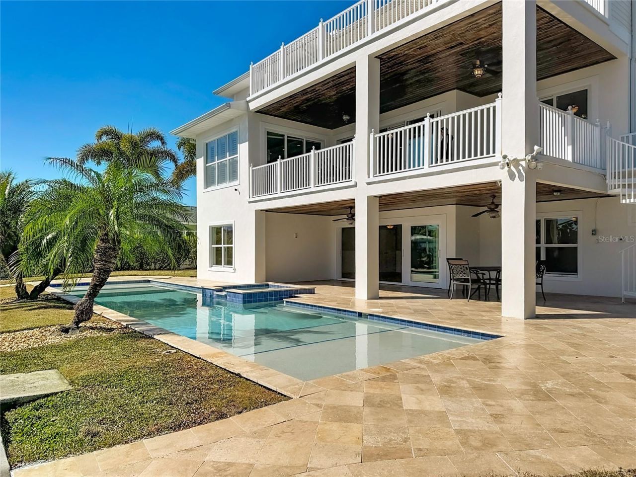 529 77th Street, Holmes Beach, FL 34217 Photo