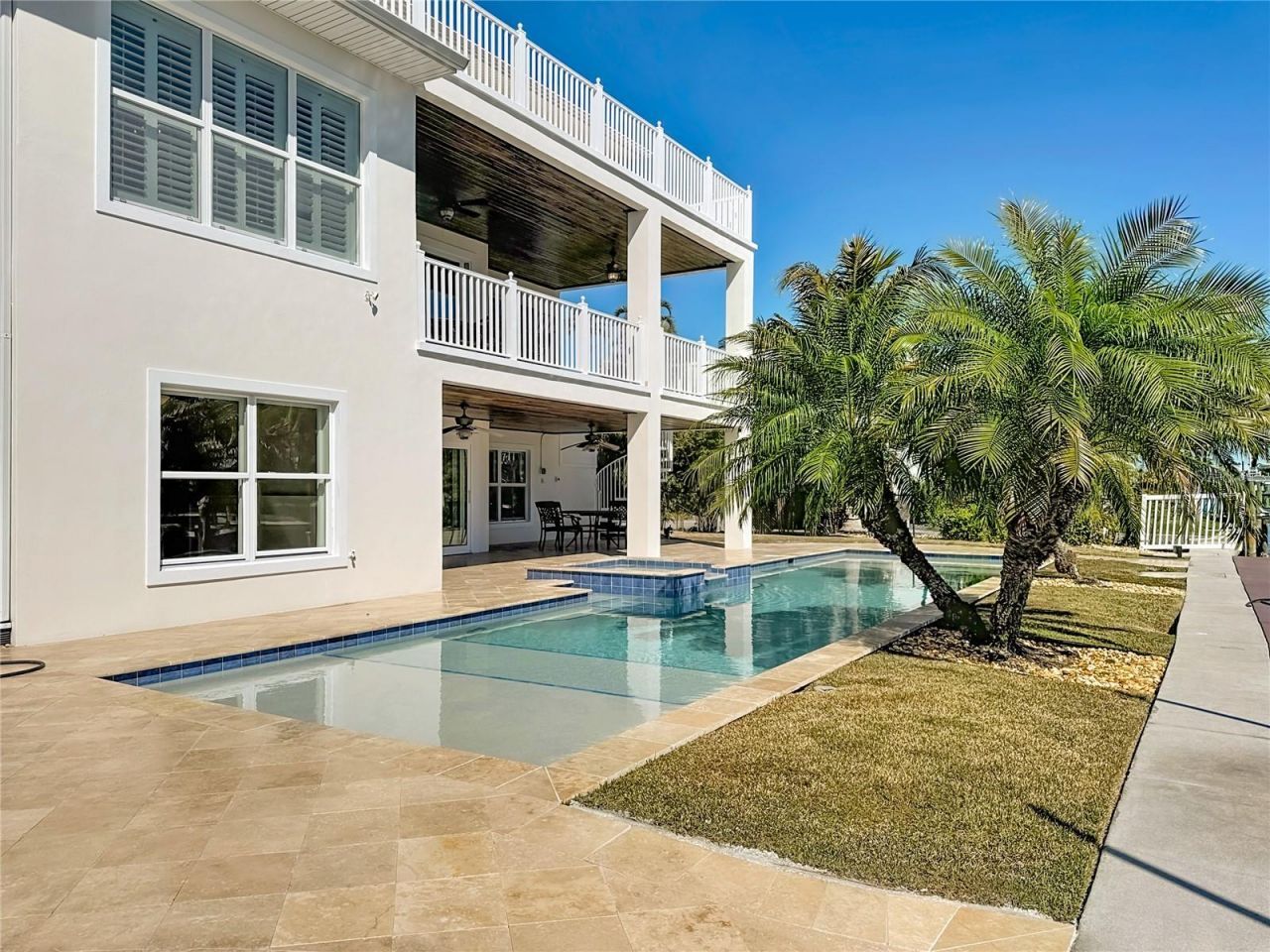 529 77th Street, Holmes Beach, FL 34217 Photo