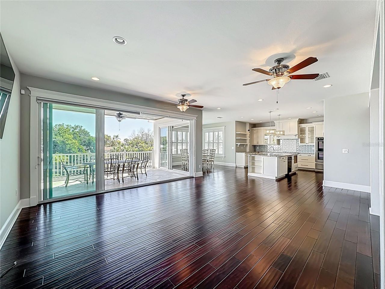 529 77th Street, Holmes Beach, FL 34217 Photo